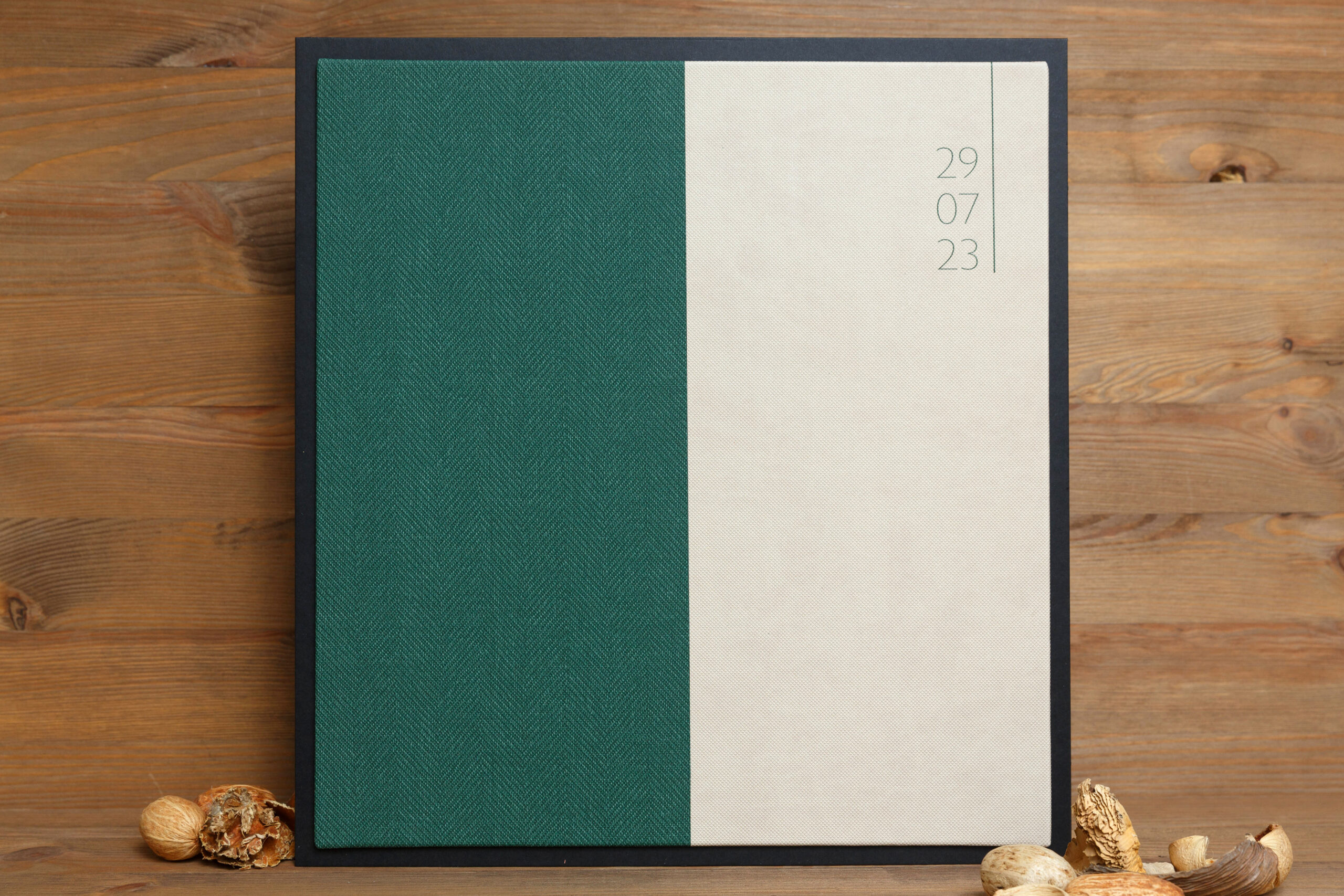 Εξώφυλλο Ψηφιακού Άλμπουμ (δερματίνη με εκτύπωση UV) - Digital Album Cover (leatherette with UV printing)